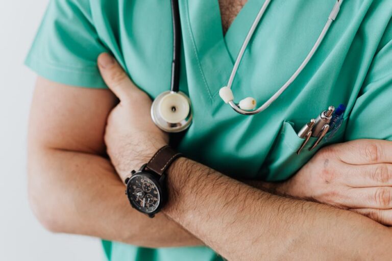 Classifica sanità, il caso Bolzano: i No Vax la fanno sprofondare alle ultime posizioni
