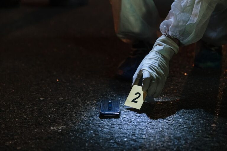 Spari in centro a Napoli, si indaga per identificare le altre persone coinvolte