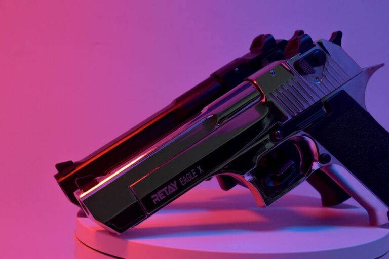 Beretta Holding avvia l’Opa su Ruger per salire al 25%, il titolo vola
